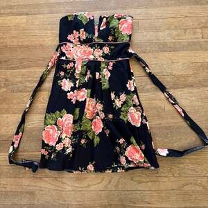 B. Smart black pink floral strapless a-line mini dress size 10
 b39